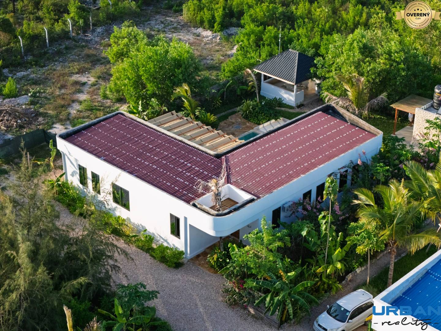 LUXURY 2-BEDROOM VILLA IN PAJE