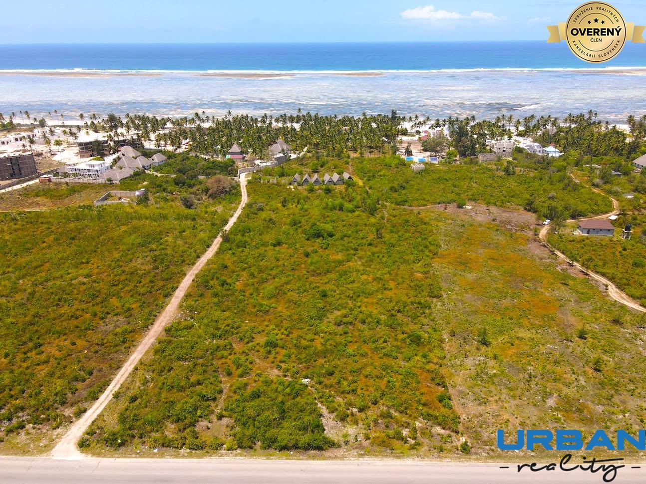 AMAZING LAND IN MAINROAD BWEJUU