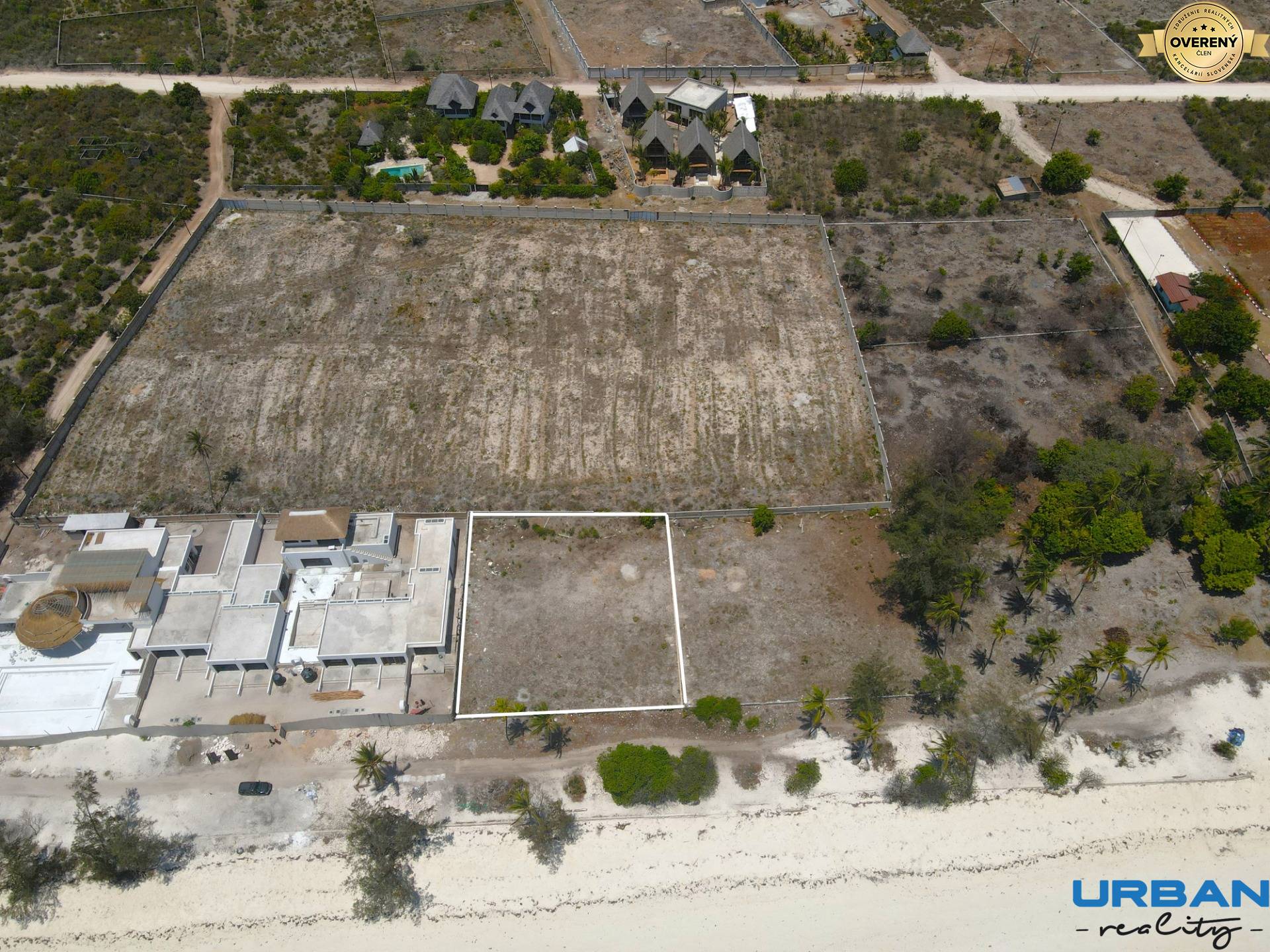 MAKUNDUCHI - PERFECT BEACH FRONT LAND