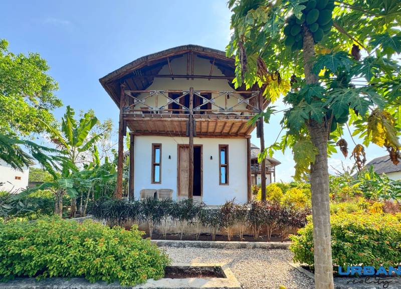 2 STOREY VILLA WITH OCEAN VIEW